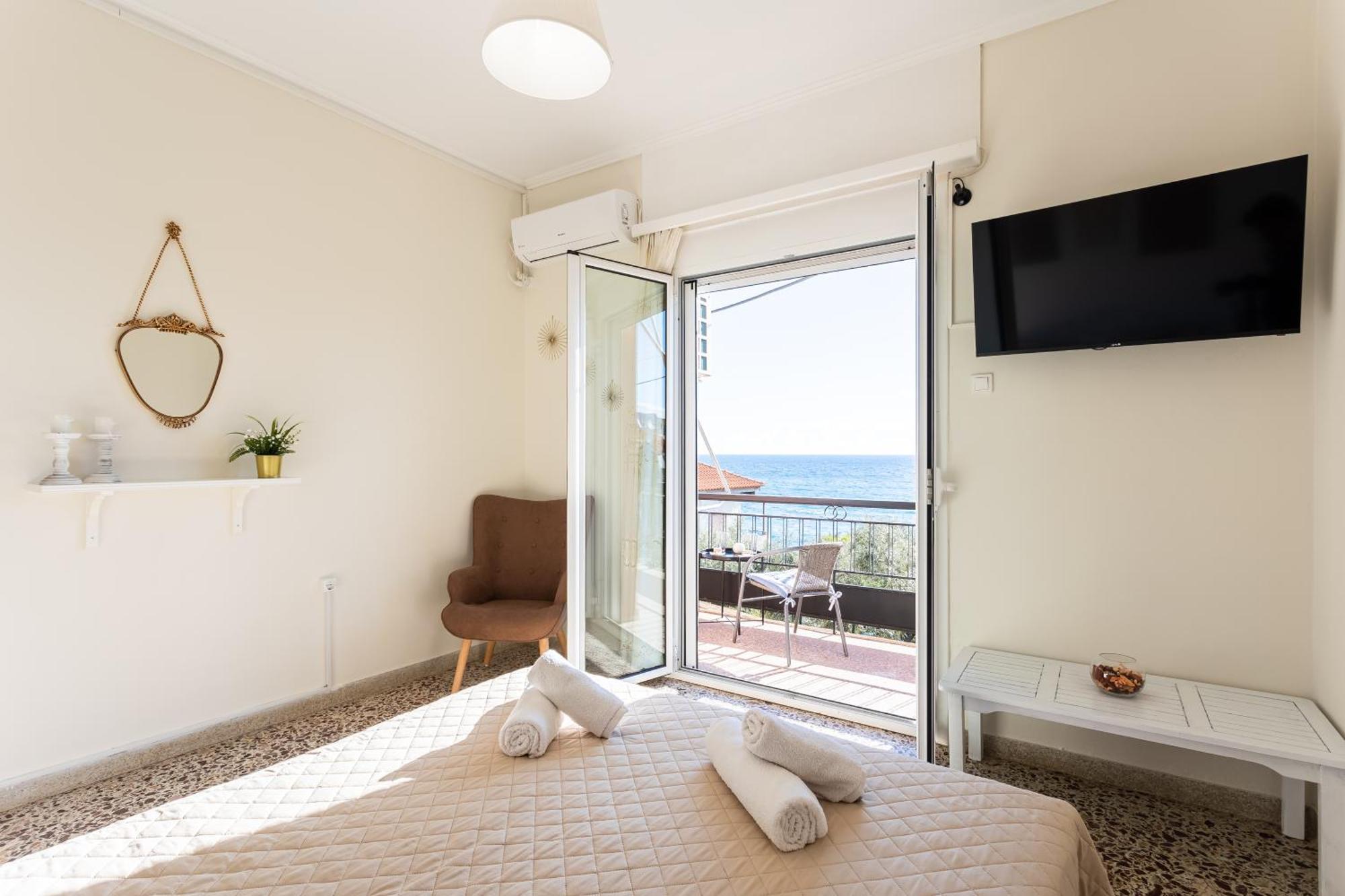 Sunset Serenity - Kardamili Seaside Getaway Exterior photo
